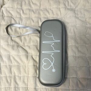Gray Stethoscope Design Case